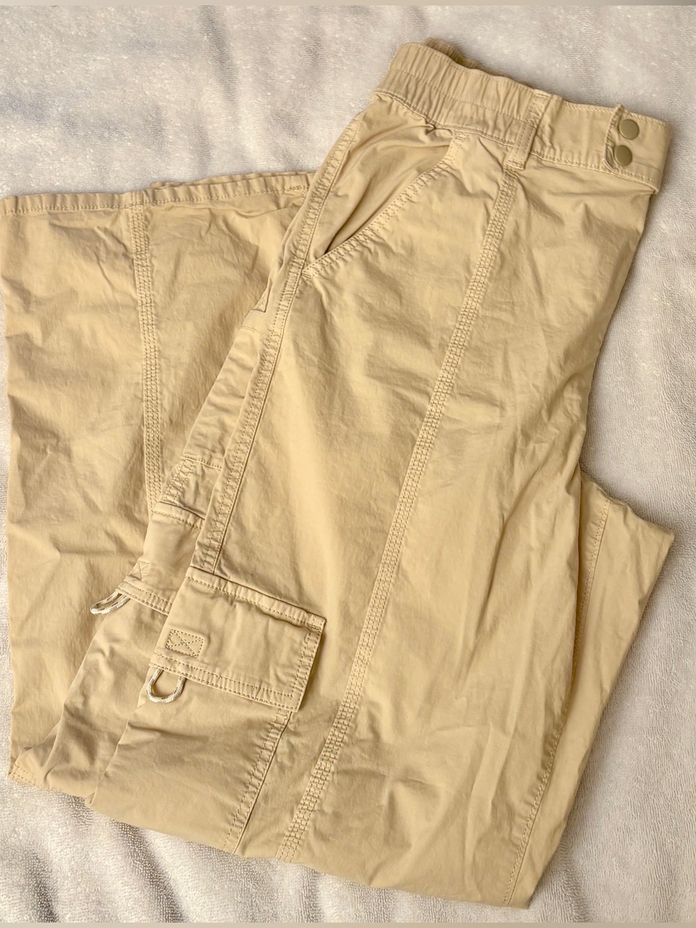 S.O. Women’s Beige Cargo Pants Large | Relaxed Fit Utility Pocket Casual Pants